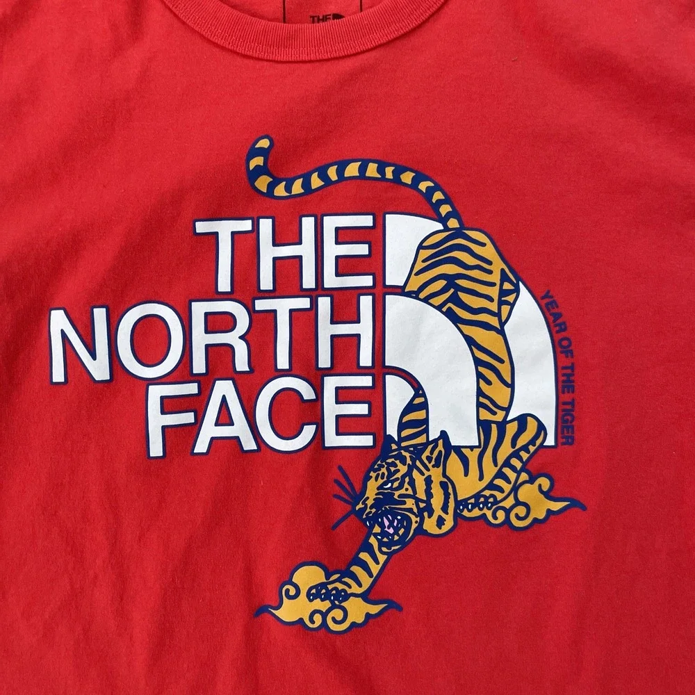 The North Face Year Of The Tiger Graphic T-Shirt Orange Red‎ Mens Small